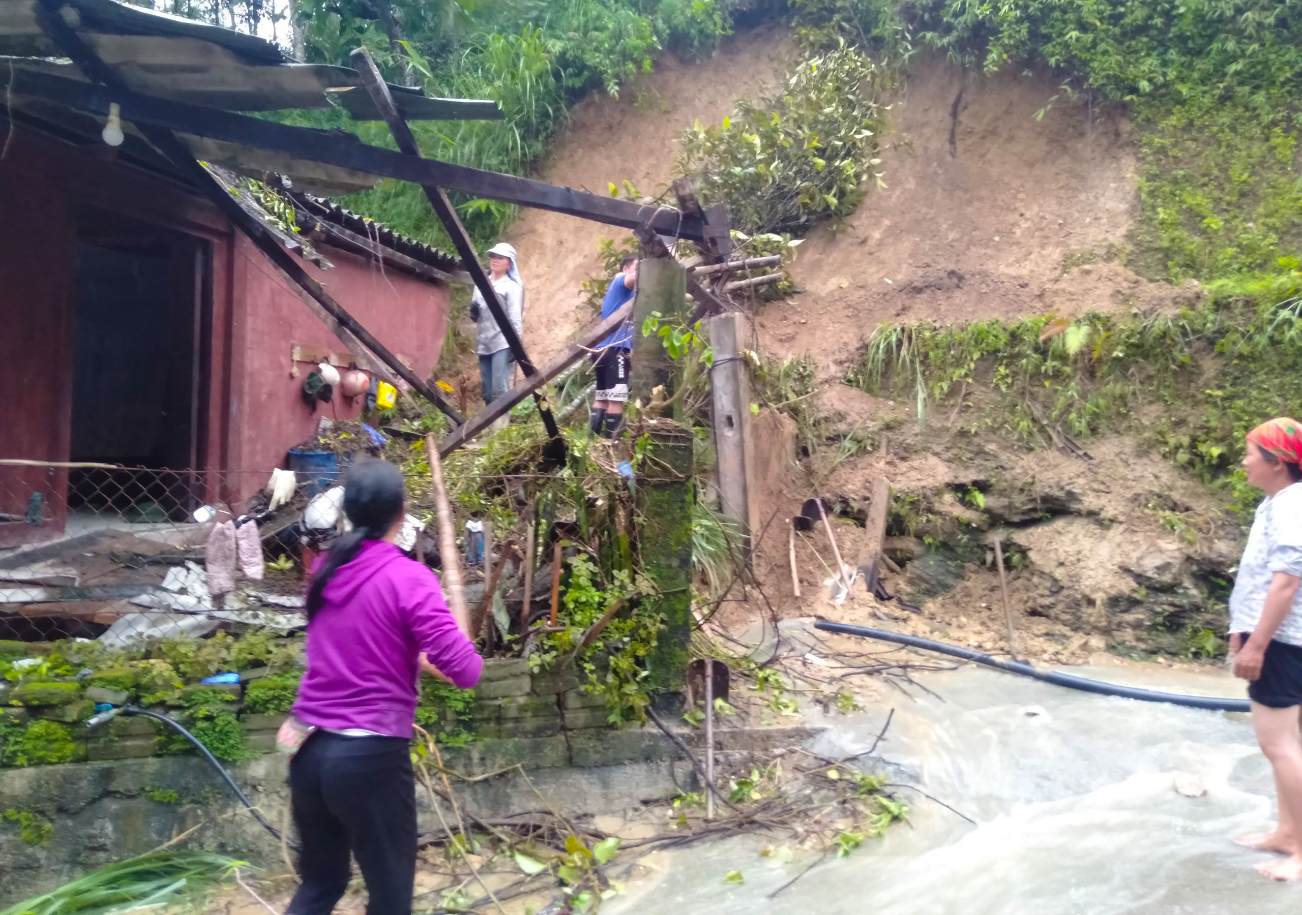 Mưa to, gió lớn làm thiệt hại gần 2 tỷ đồng tại huyện Hoàng Su Phì
