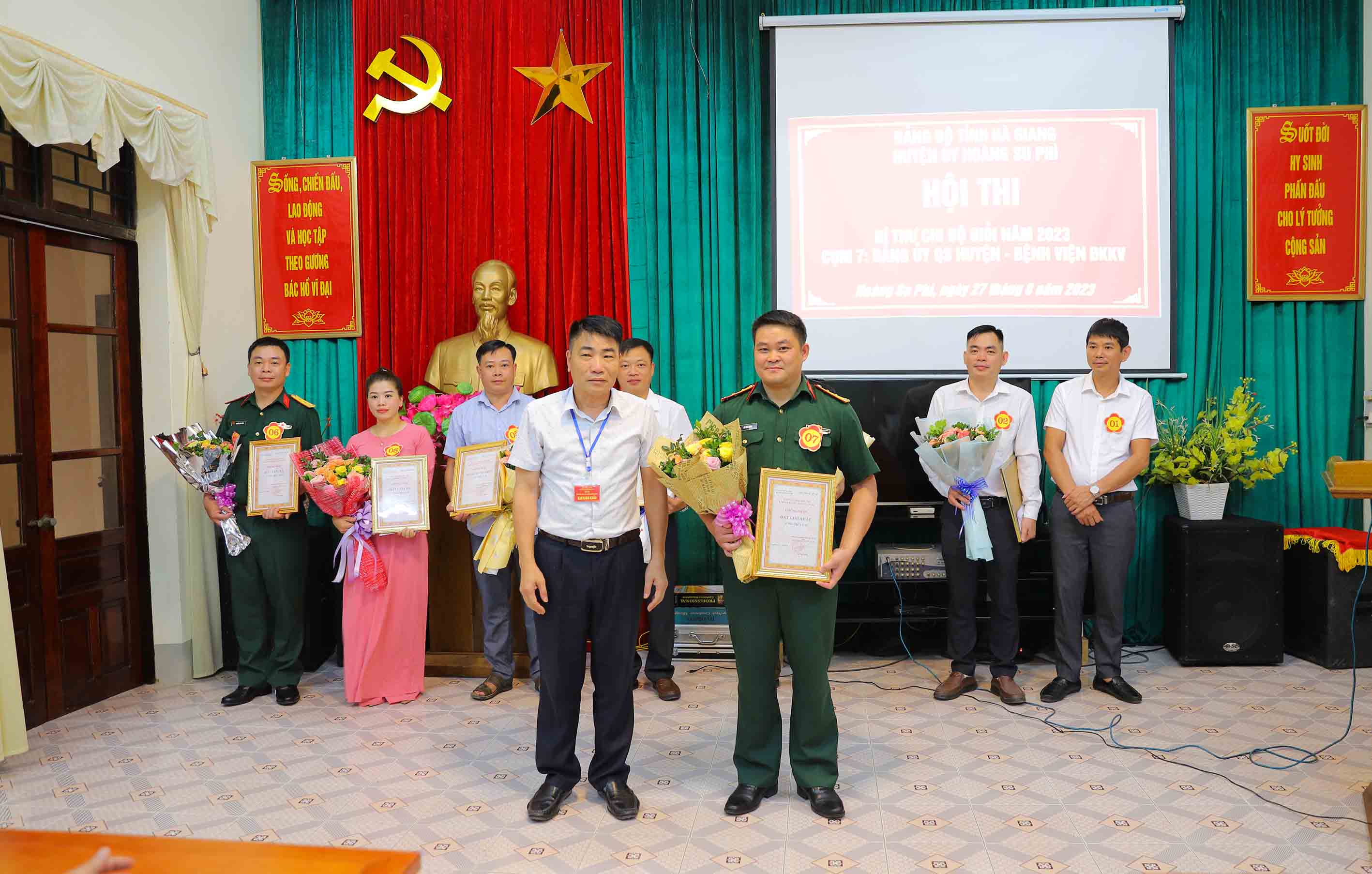 Cụm thi số 7 tổ chức Hội thi Bí thư chi bộ giỏi huyện Hoàng Su Phì năm 2023