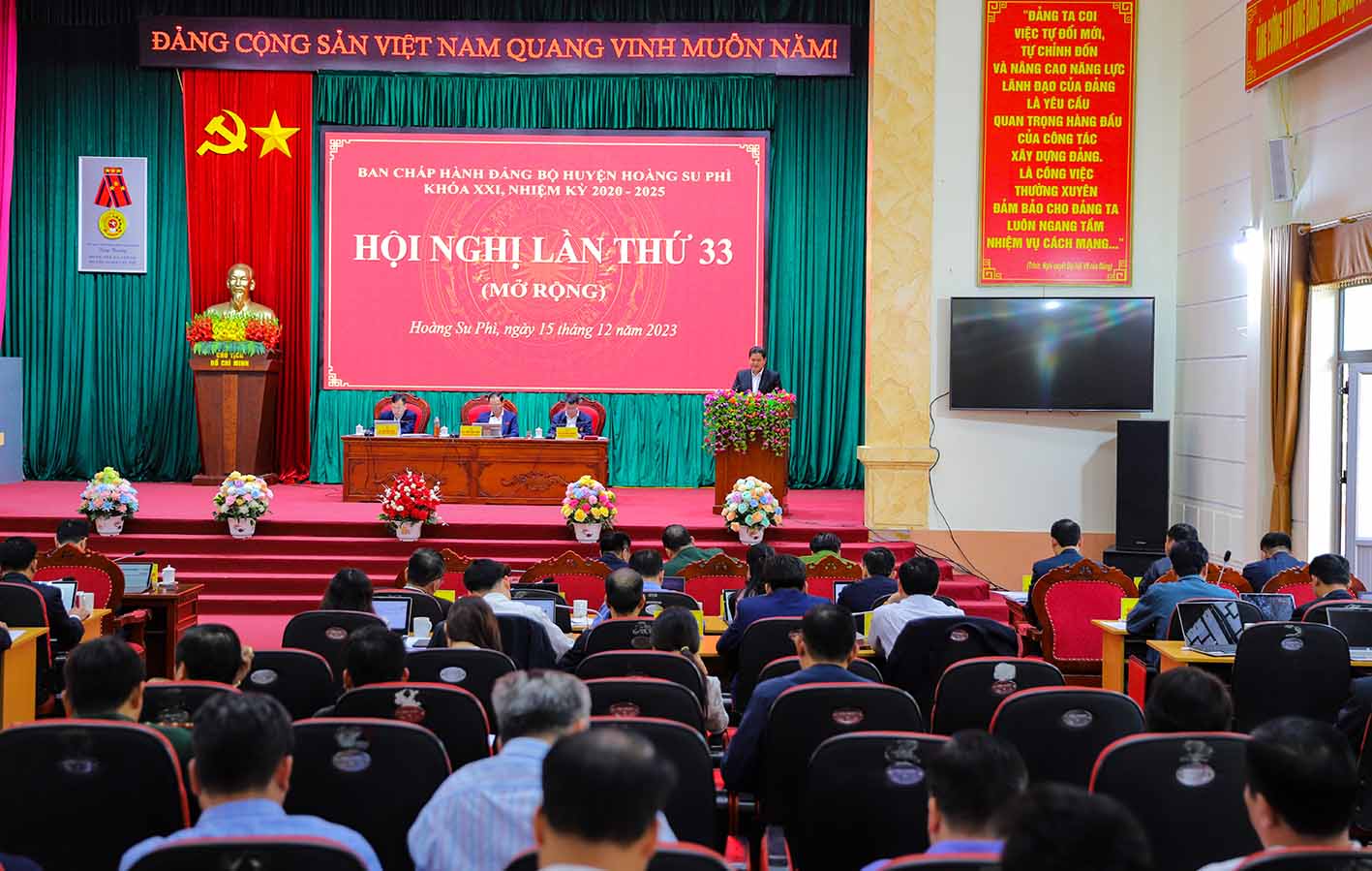 Hội nghị Ban chấp hành Đảng bộ huyện Hoàng Su Phì lần thứ 33 mở rộng