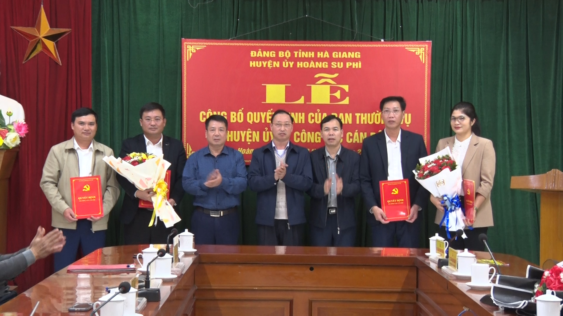 Công bố các Quyết định của BTV Huyện ủy Hoàng Su Phì về công tác cán bộ