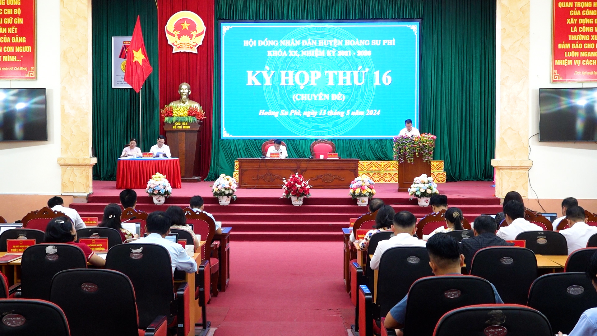 HĐND huyện Hoàng Su Phì tổ chức Kỳ họp thứ 16 (Chuyên đề)