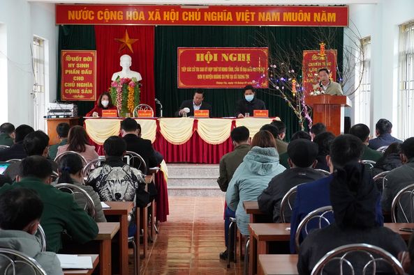 Tổ Đại biểu HĐND tỉnh tiếp xúc cử tri tại xã Thàng Tín