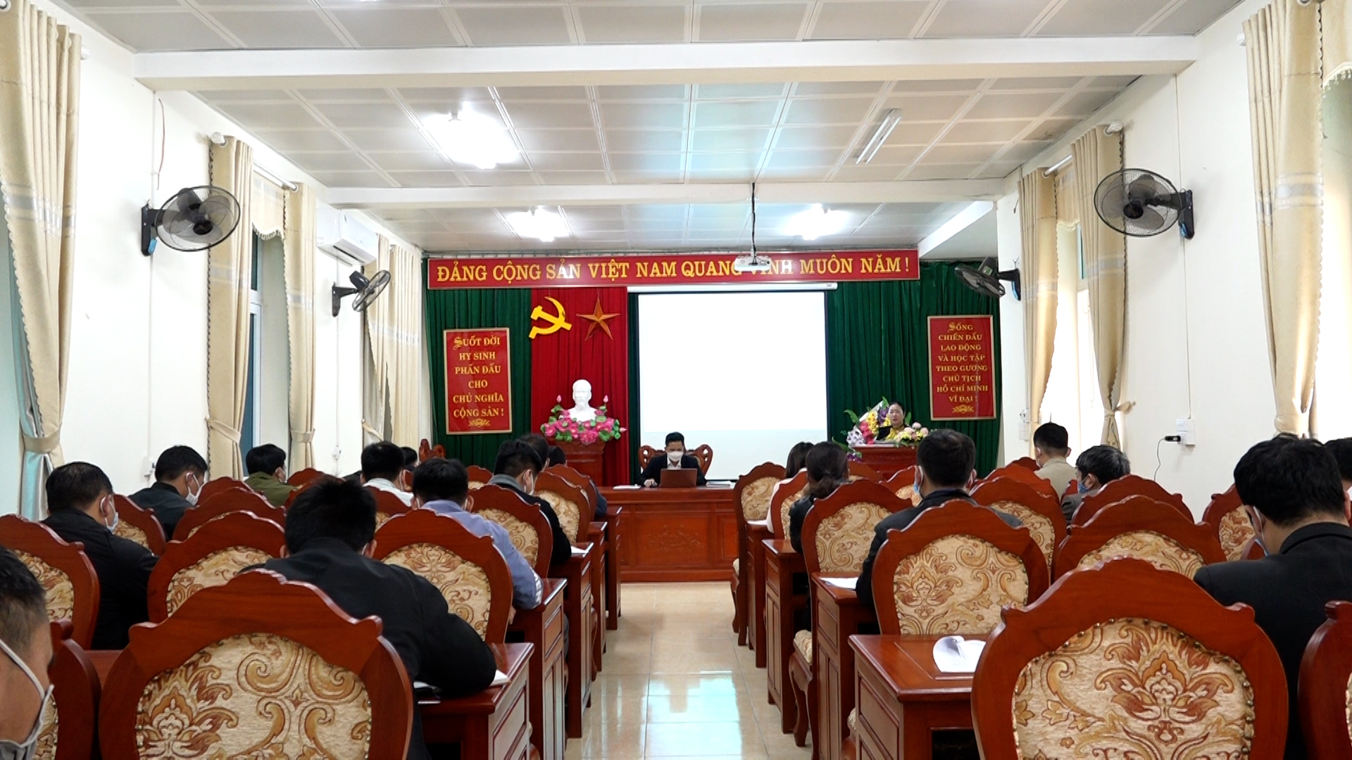 Hội Nông dân huyện Hoàng Su Phì tổ chức hội nghị giao ban công tác hội