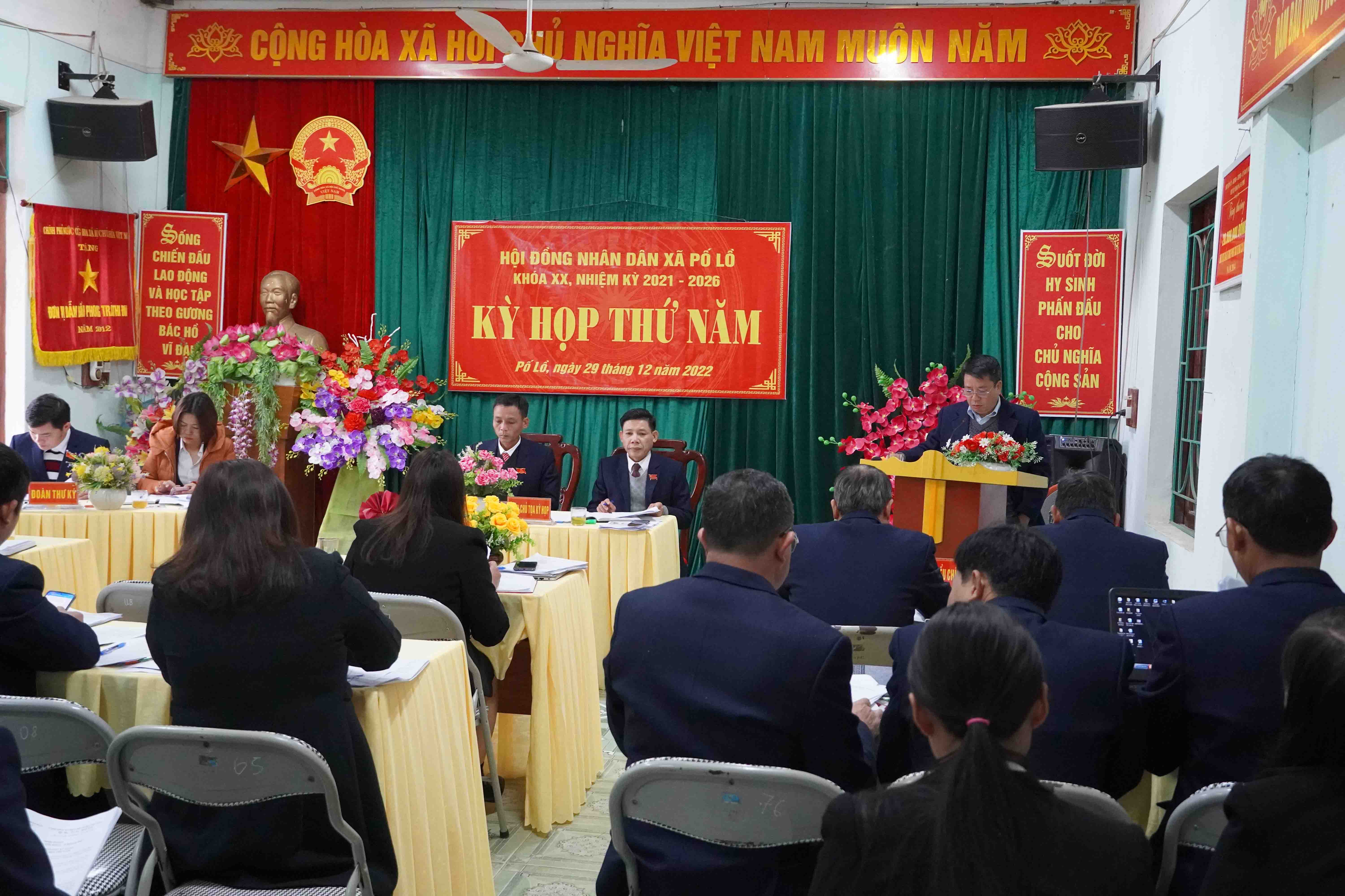 Chủ tịch HĐND huyện dự kỳ họp thứ 5 HĐND xã Pố Lồ, khóa XX, nhiệm kỳ 2021 - 2026