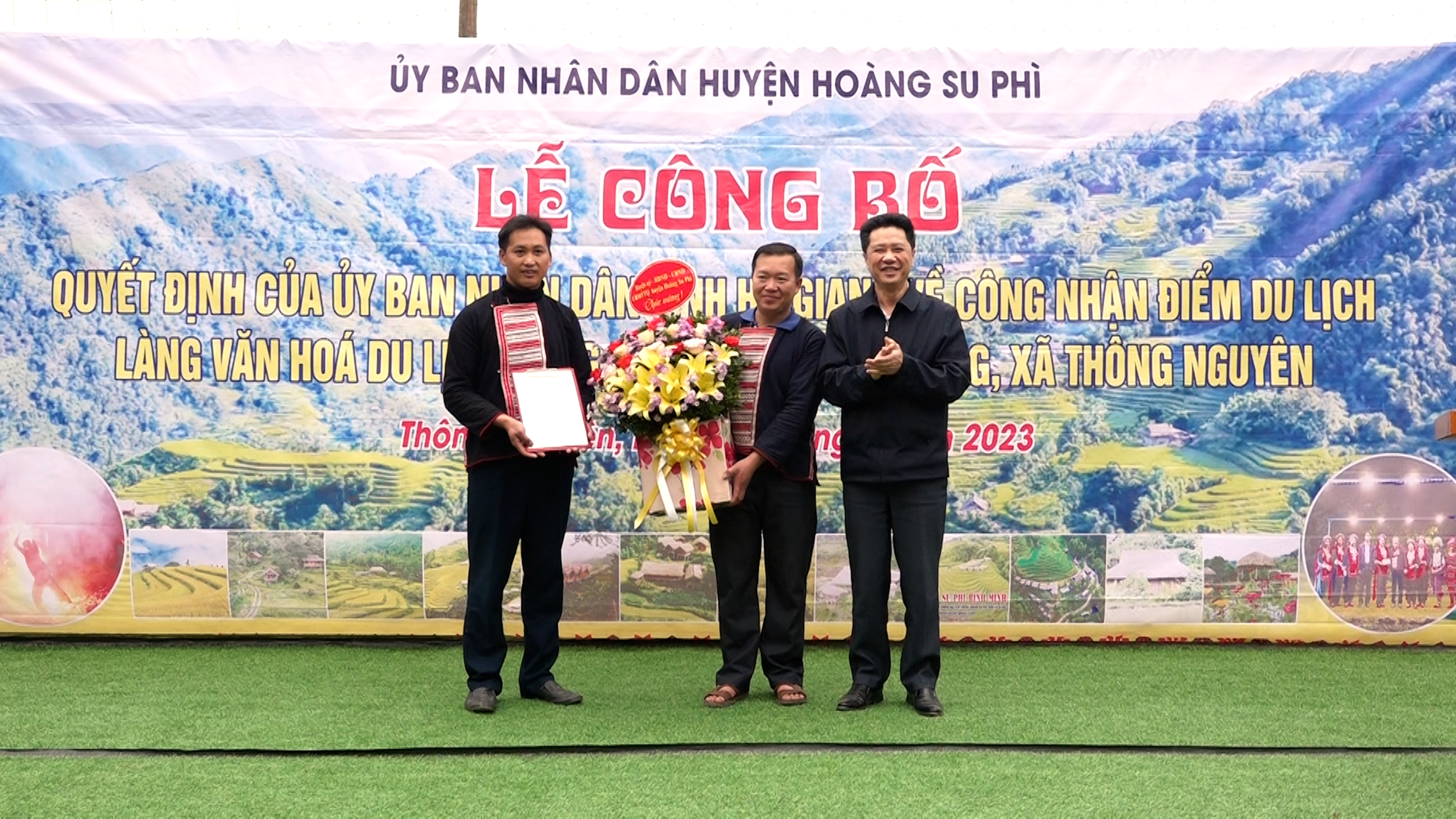 Công bố Quyết định điểm du lịch cộng đồng thôn Nậm Hồng xã Thông Nguyên.
