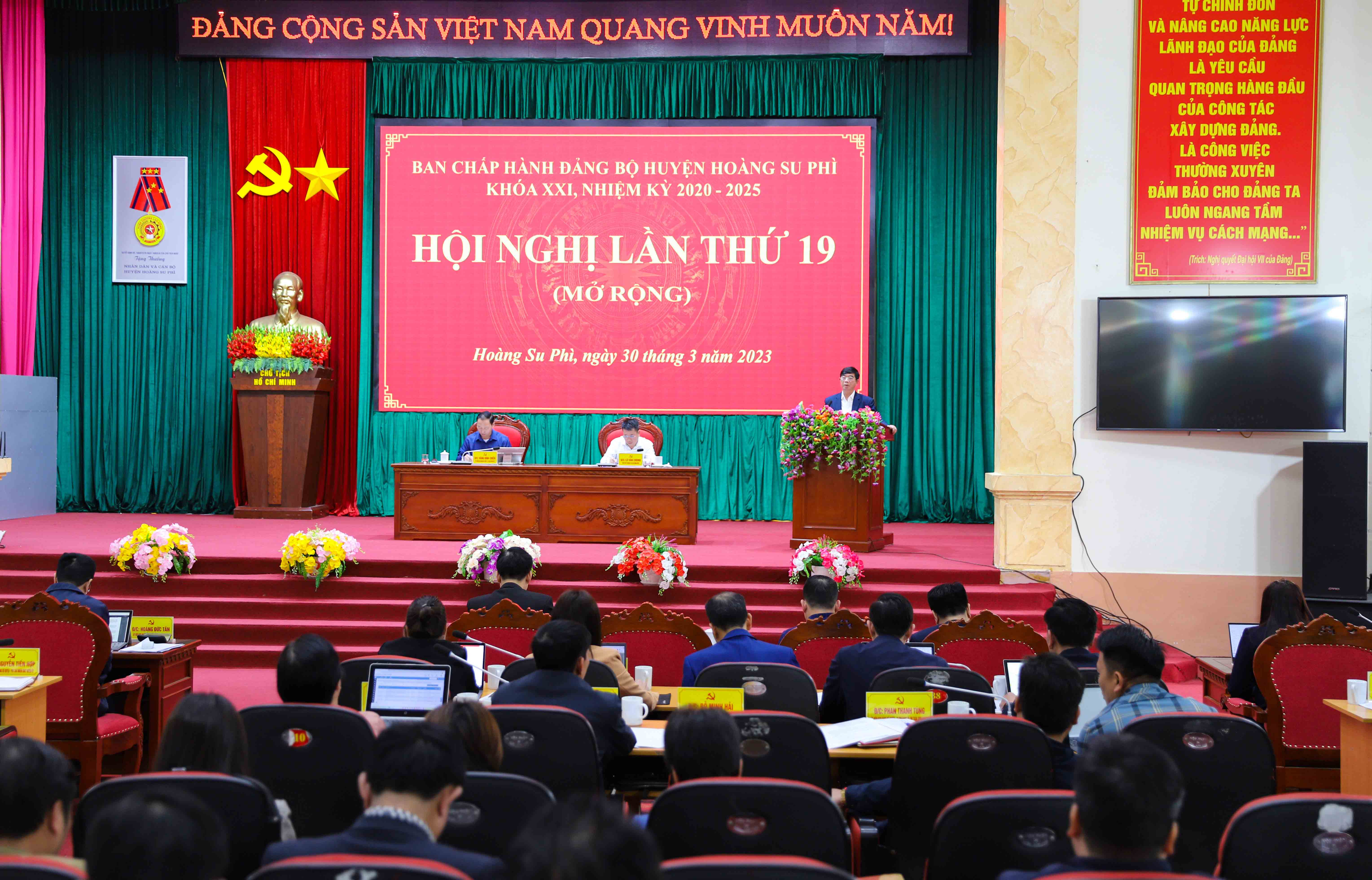 Hội nghị Ban chấp hành Đảng bộ huyện Hoàng Su Phì lần thứ 19 (mở rộng)