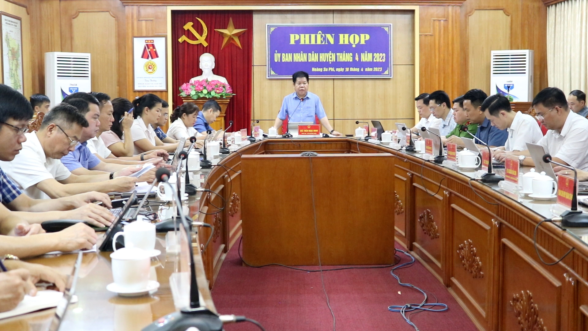UBND huyện Hoàng Su Phì tổ chức họp thành viên tháng 4 năm 2023