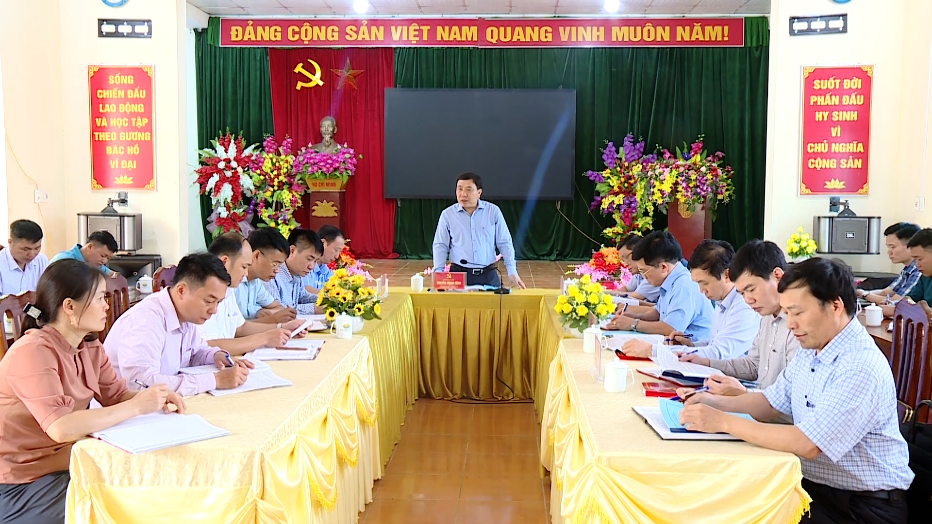 Phó Bí thư Tỉnh ủy Nguyễn Mạnh Dũng làm việc với Đảng ủy xã Thông Nguyên, huyện Hoàng Su Phì